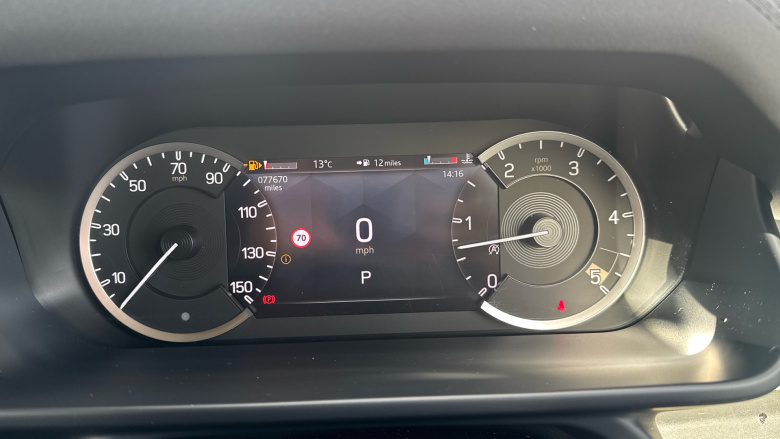 Land Rover Defender 90 Diesel 3.0 D250 Hard Top Auto